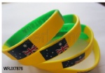 2013 lovely item Swirl Color Debossed Silicone Wristband